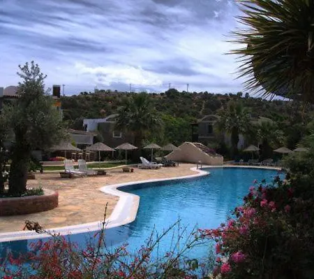 Club Hotel